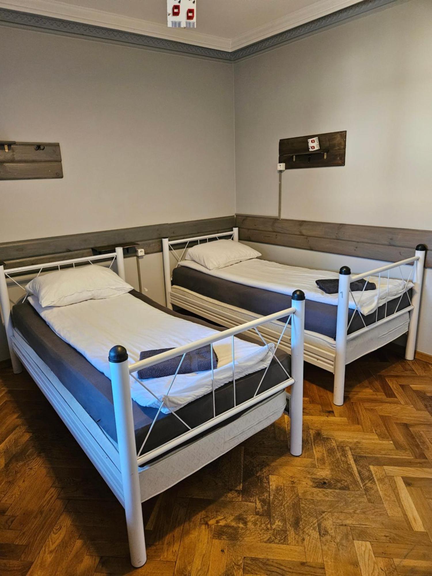 Pokoje Pracownicze Кімнати Для Працівників,Гуртожиток سفارجاونج المظهر الخارجي الصورة